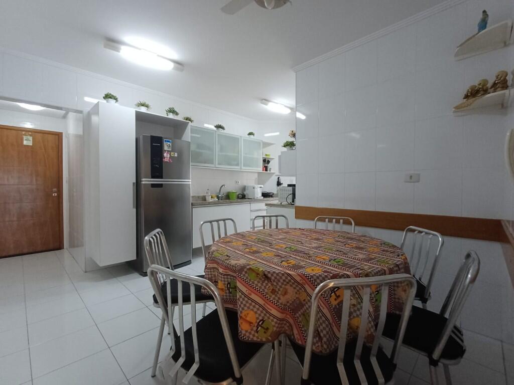 Apartamento com 3 quartos e 226 m² em Vila Guilhermina, Praia Grande