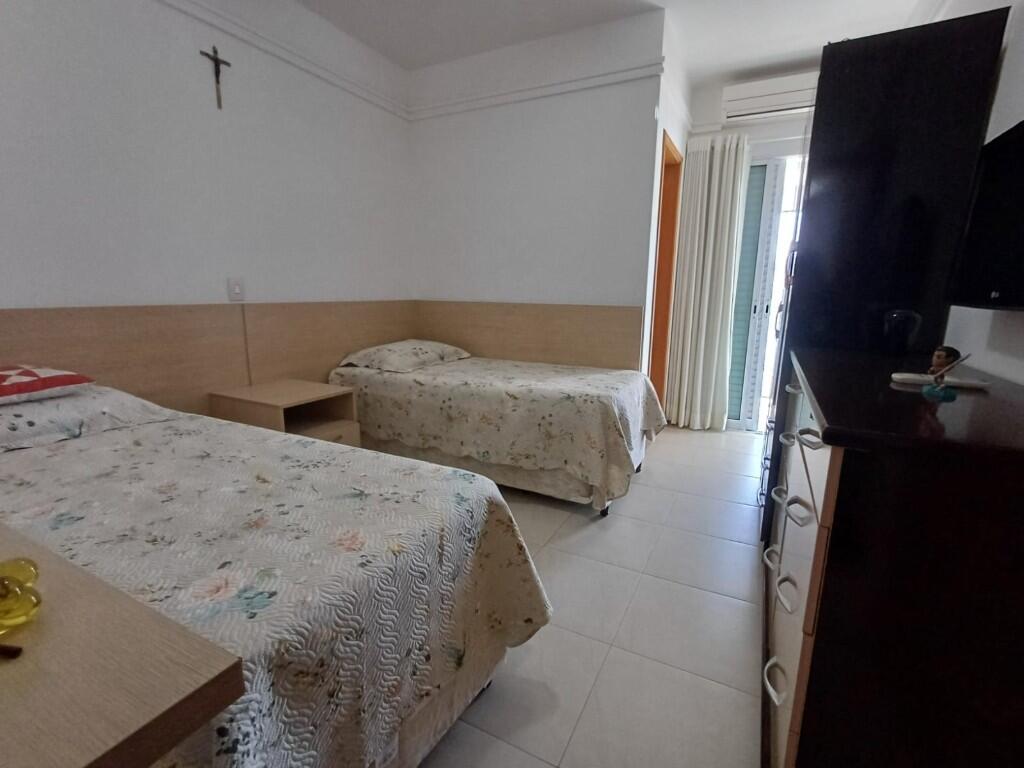 Apartamento com 3 quartos e 226 m² em Vila Guilhermina, Praia Grande