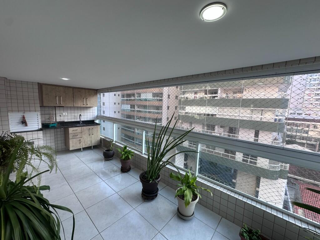 Apartamento com 3 quartos e 140 m² em Vila Guilhermina, Praia Grande