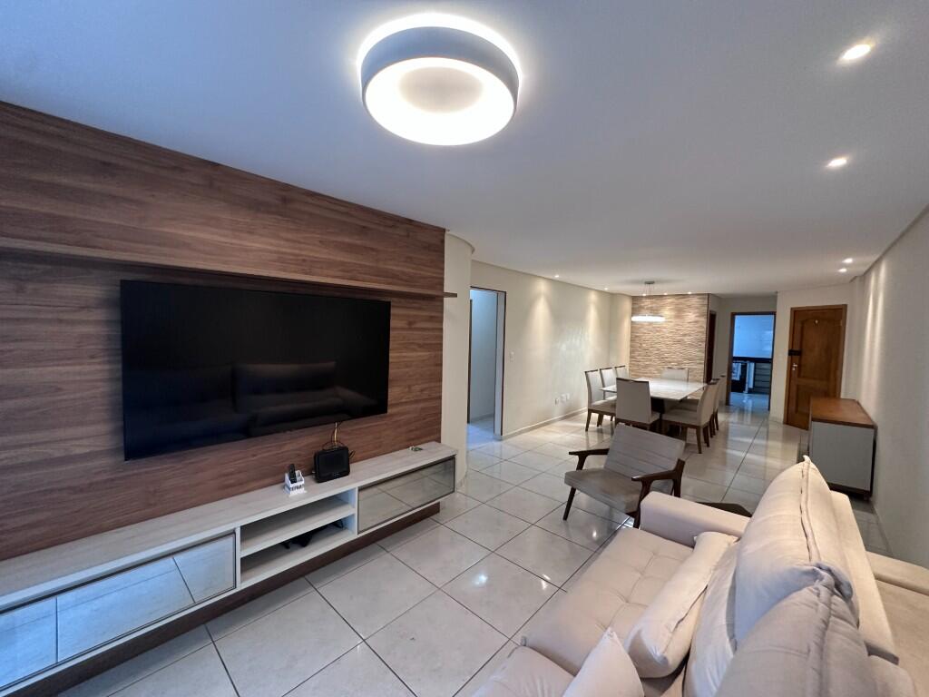 Apartamento com 3 quartos e 140 m² em Vila Guilhermina, Praia Grande
