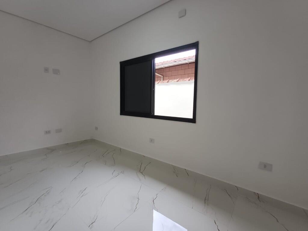 Casa com 2 quartos e 90 m² em Vila Guilhermina, Praia Grande
