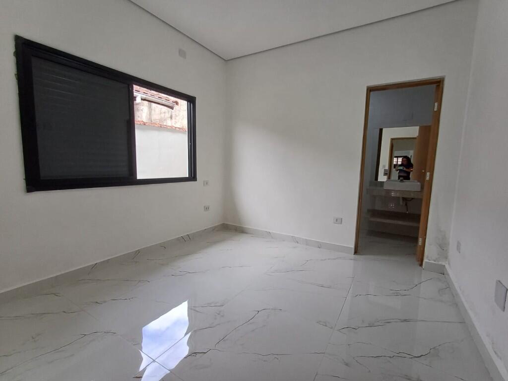 Casa com 2 quartos e 90 m² em Vila Guilhermina, Praia Grande