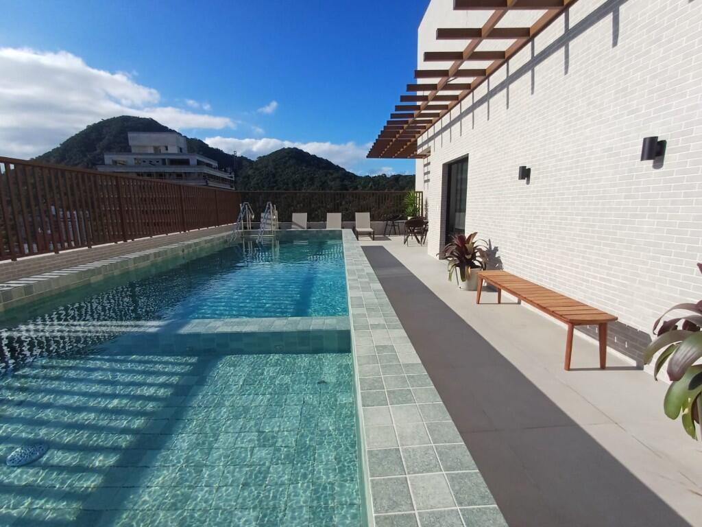Apartamento com 2 quartos e 74 m² em Vila Guilhermina, Praia Grande