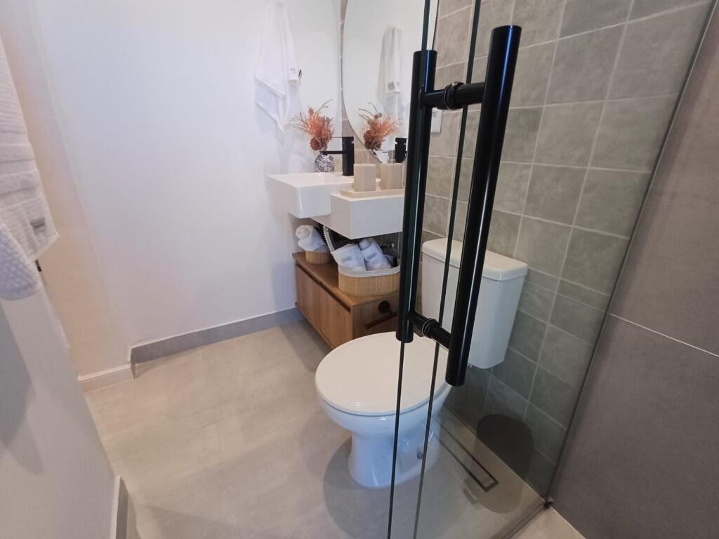 Apartamento com 2 quartos e 74 m² em Vila Guilhermina, Praia Grande