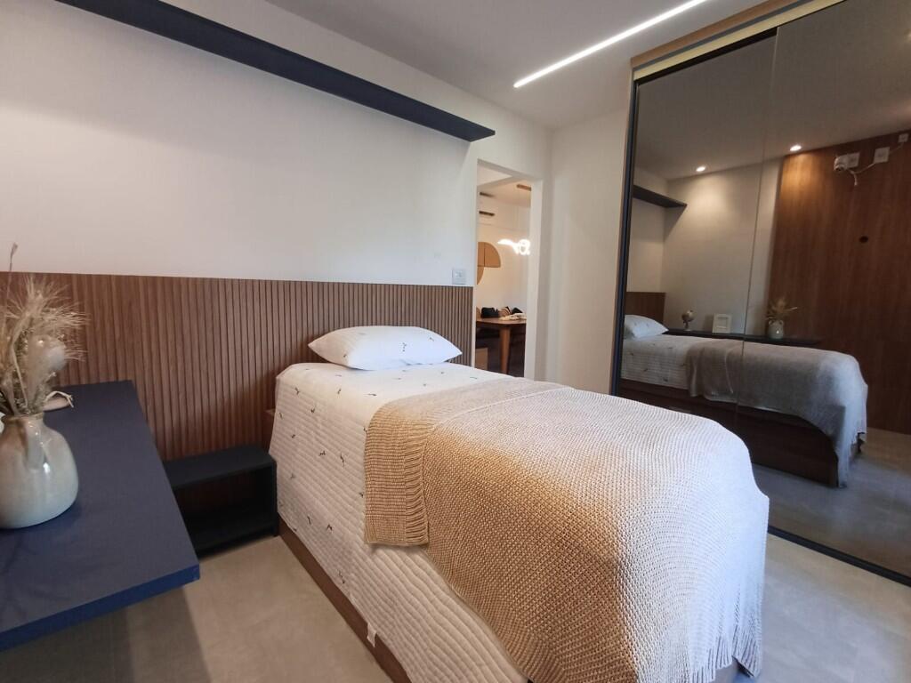 Apartamento com 2 quartos e 74 m² em Vila Guilhermina, Praia Grande