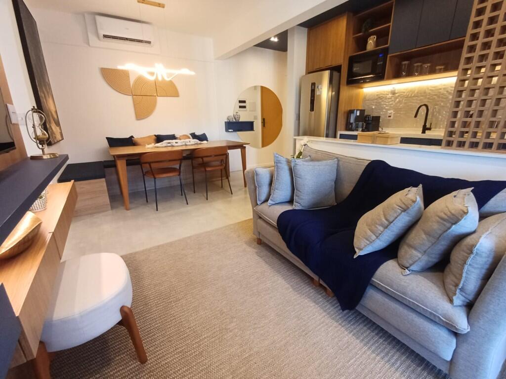 Apartamento com 2 quartos e 74 m² em Vila Guilhermina, Praia Grande