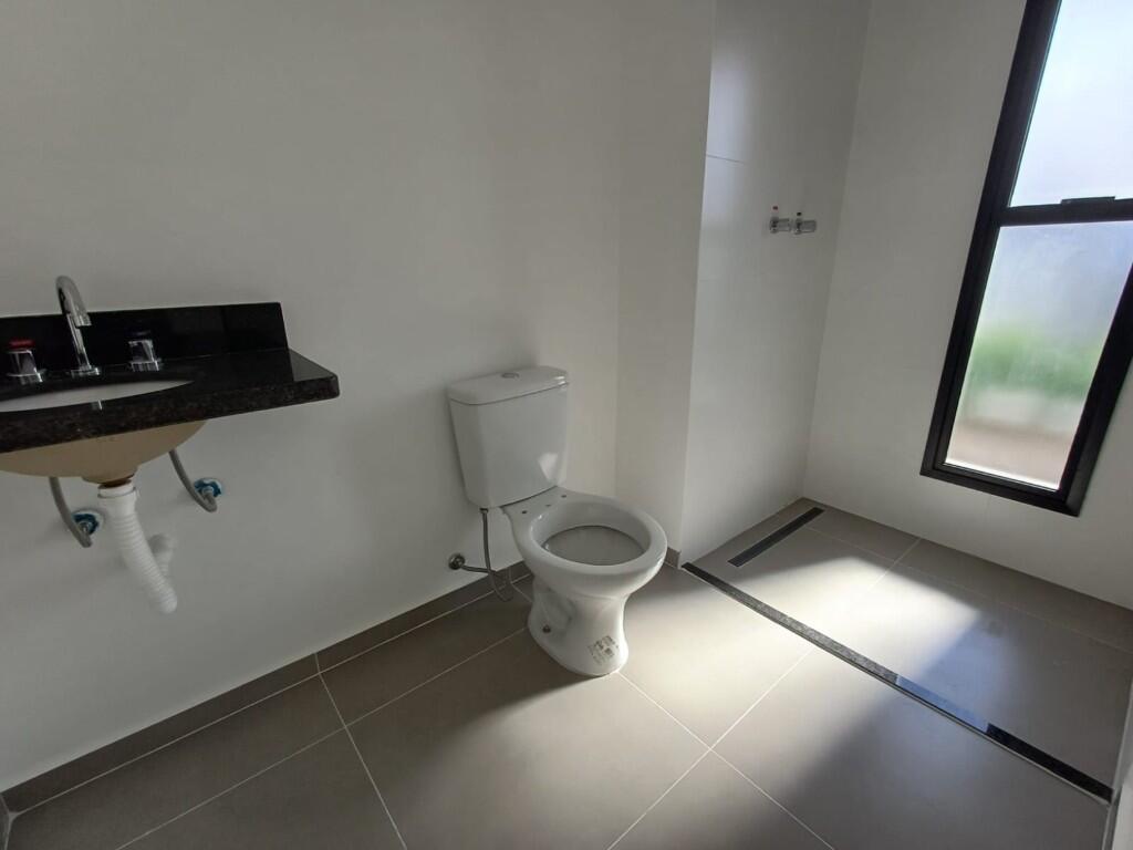 Apartamento com 2 quartos e 76 m² em Vila Guilhermina, Praia Grande