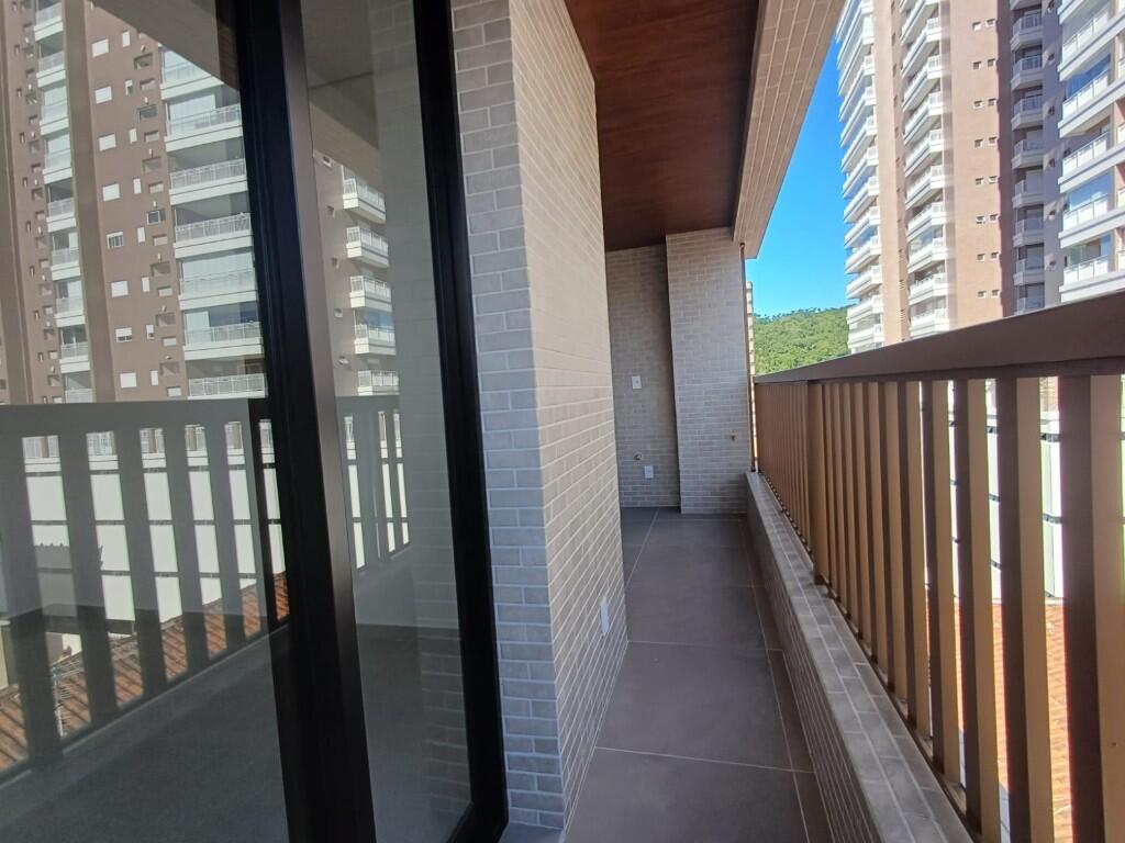 Apartamento com 2 quartos e 76 m² em Vila Guilhermina, Praia Grande