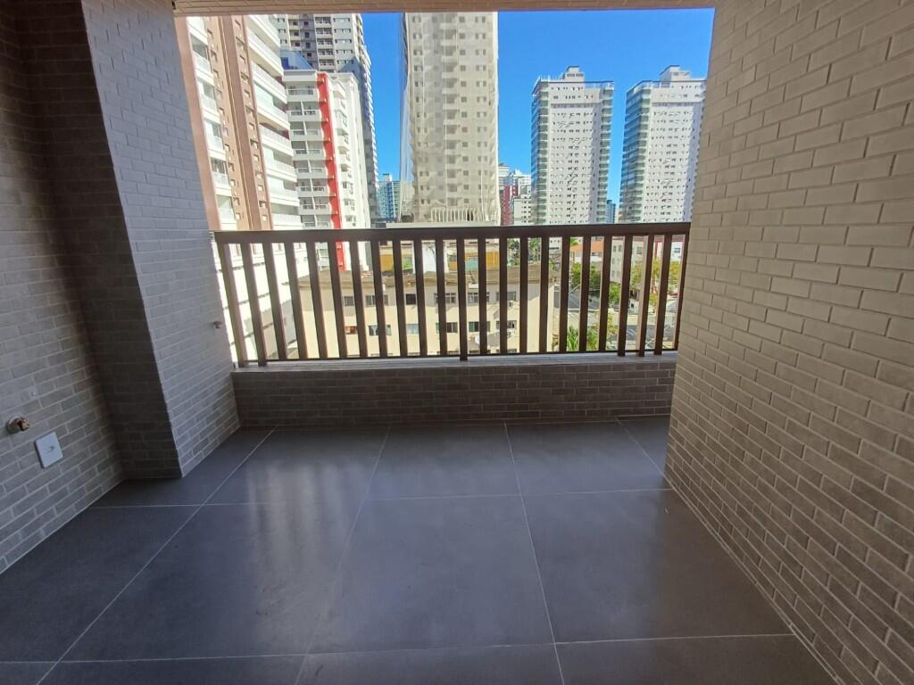 Apartamento com 2 quartos e 76 m² em Vila Guilhermina, Praia Grande