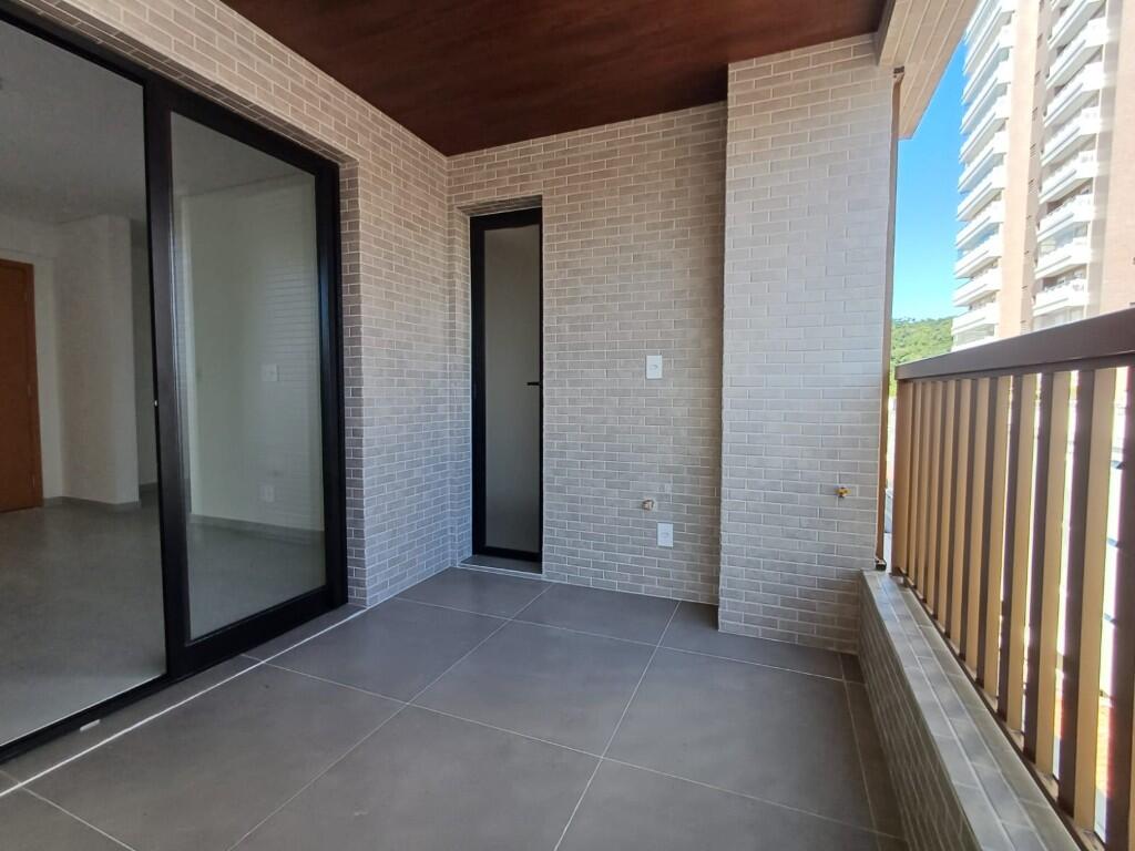 Apartamento com 2 quartos e 76 m² em Vila Guilhermina, Praia Grande