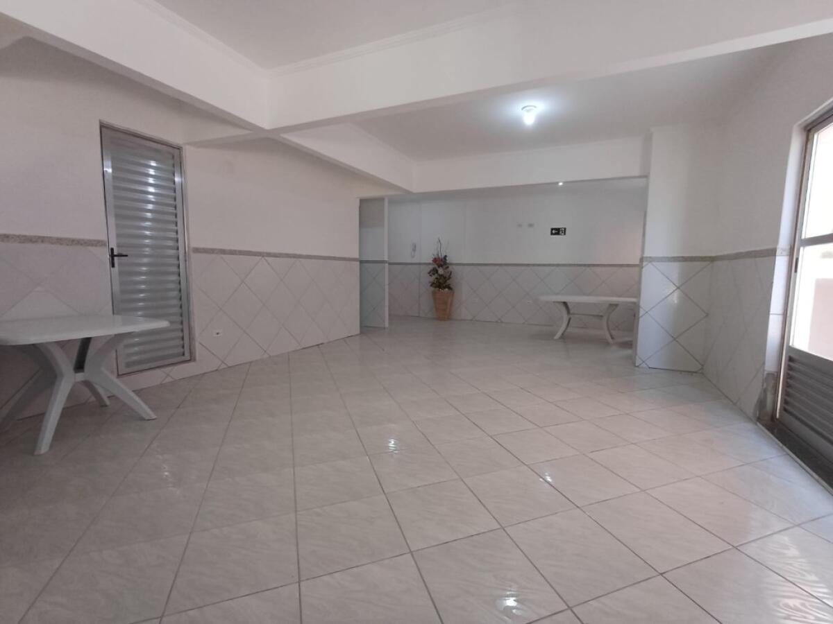 Apartamento com 2 quartos e 73 m² em Vila Guilhermina, Praia Grande