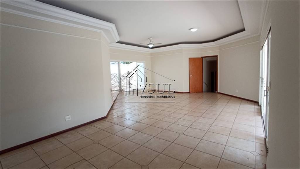 Casa, 3 quartos, 239 m² - Foto 4