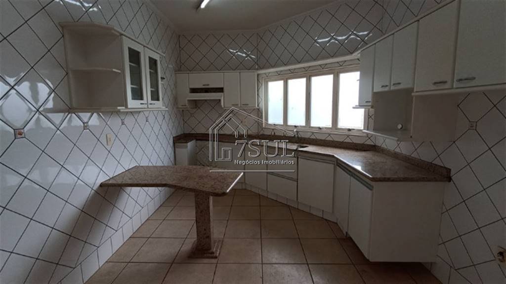 Casa, 3 quartos, 239 m² - Foto 6