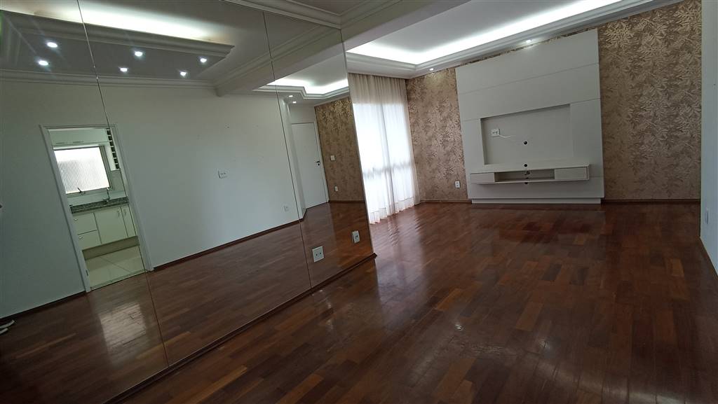 Apartamento, 3 quartos, 117 m² - Foto 2