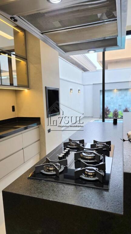 Casa, 3 quartos, 214 m² - Foto 7