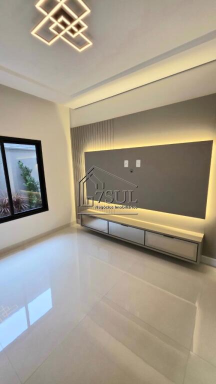 Casa, 3 quartos, 214 m² - Foto 13