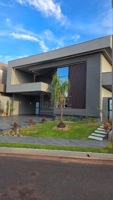 Casa, 3 quartos, 214 m² - Foto 2