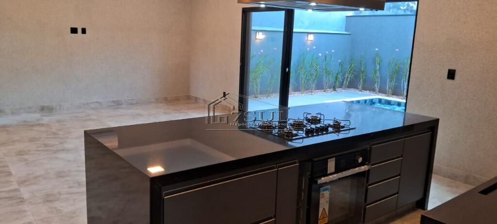 Casa, 3 quartos, 210 m² - Foto 13
