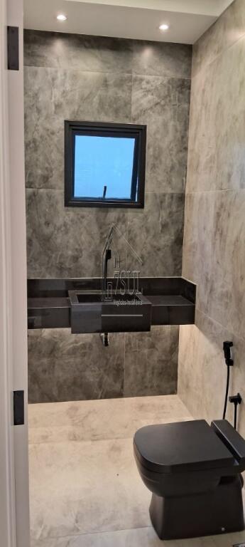 Casa, 3 quartos, 210 m² - Foto 20