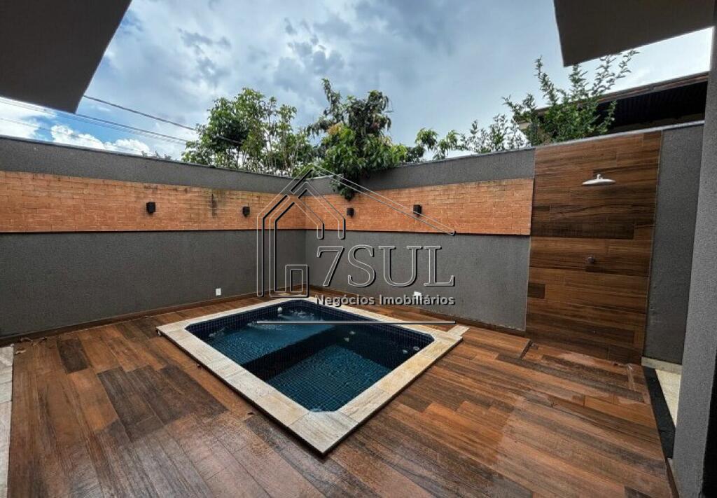 Casa, 4 quartos, 245 m² - Foto 23