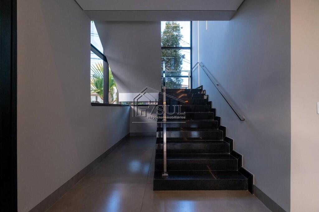 Casa, 3 quartos, 260 m² - Foto 15