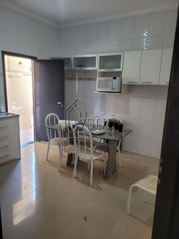 Casa, 3 quartos, 380 m² - Foto 17