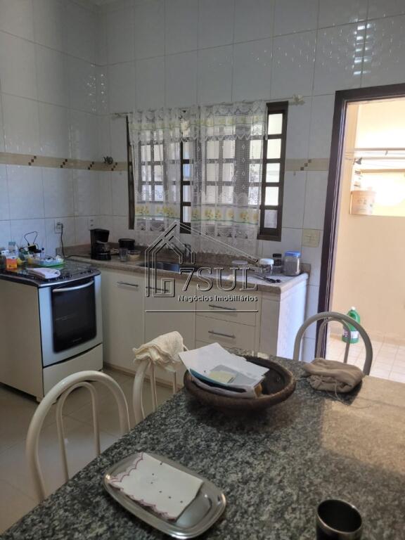 Casa, 3 quartos, 380 m² - Foto 18