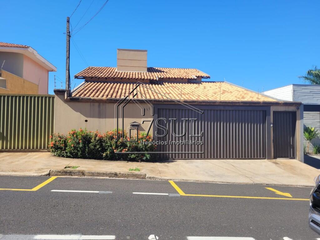 Casa, 3 quartos, 380 m² - Foto 1