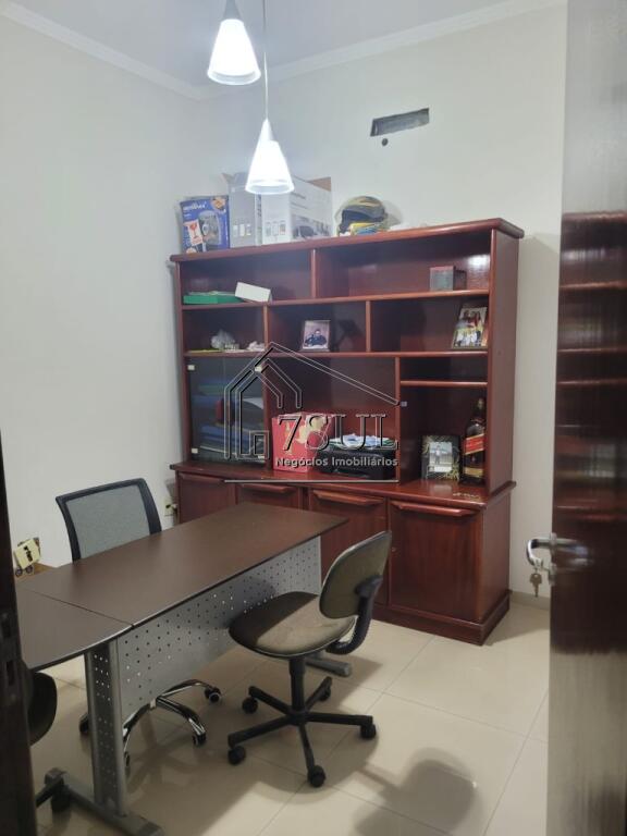 Casa, 3 quartos, 380 m² - Foto 19