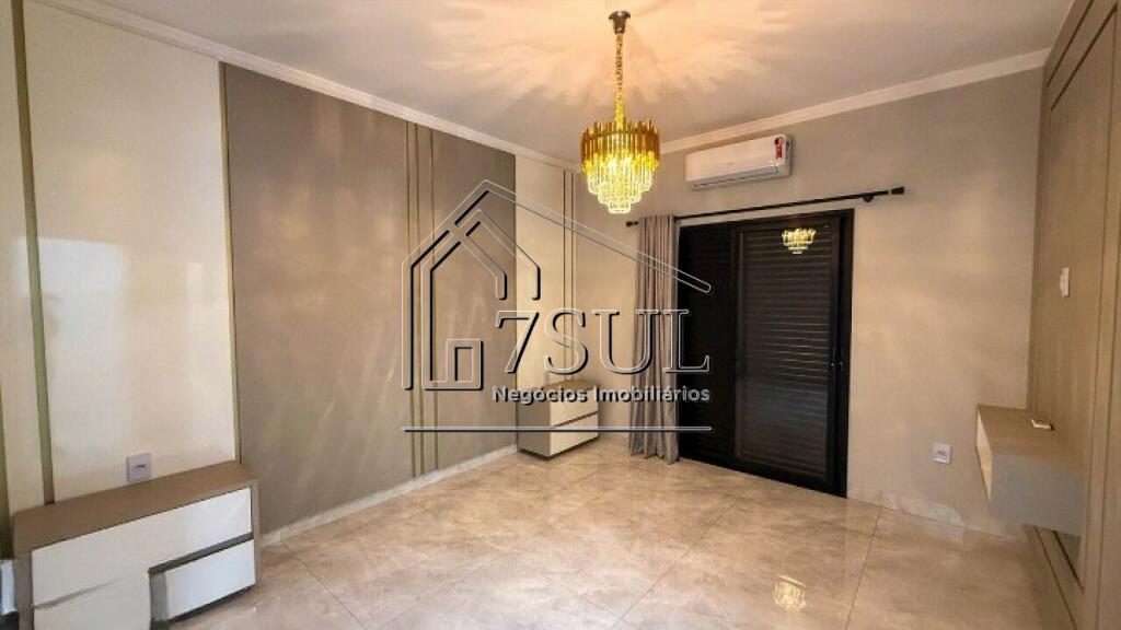 Casa, 4 quartos, 262 m² - Foto 10