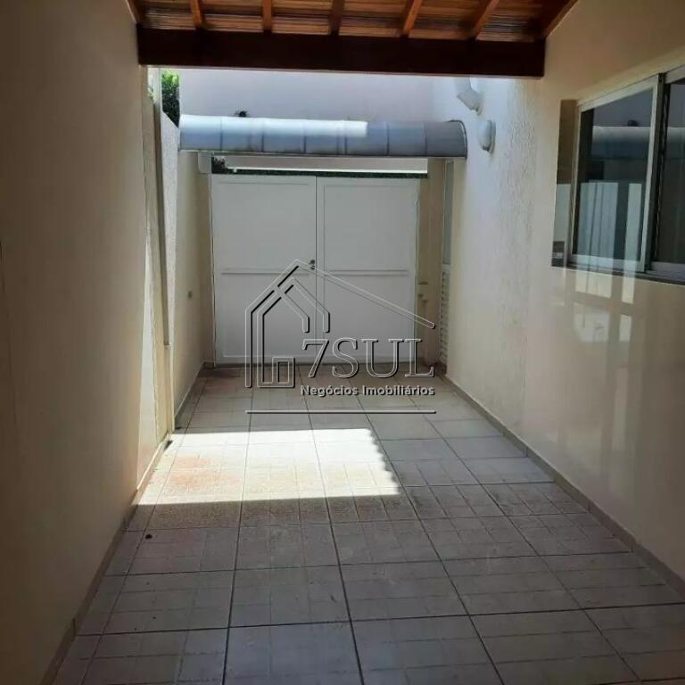 Casa, 4 quartos, 240 m² - Foto 12