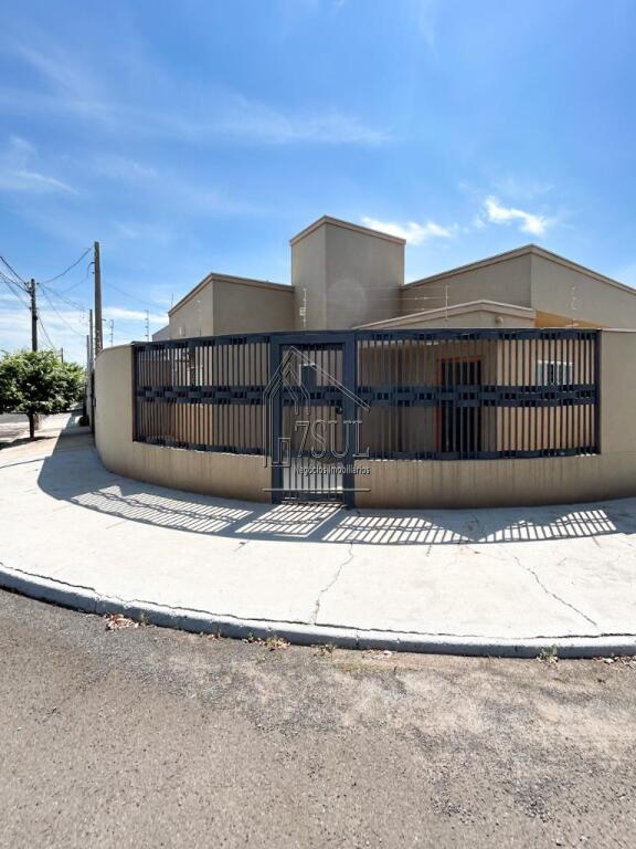 Casa, 3 quartos, 122 m² - Foto 1