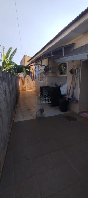 Casa, 3 quartos, 245 m² - Foto 3