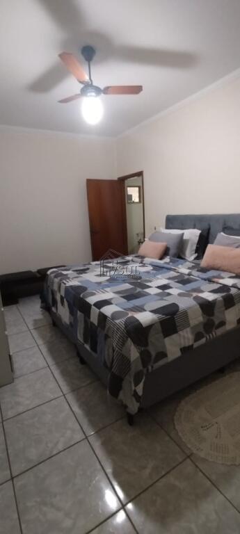 Casa, 3 quartos, 245 m² - Foto 8