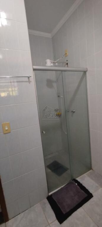 Casa, 3 quartos, 245 m² - Foto 11