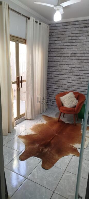 Casa, 3 quartos, 245 m² - Foto 24