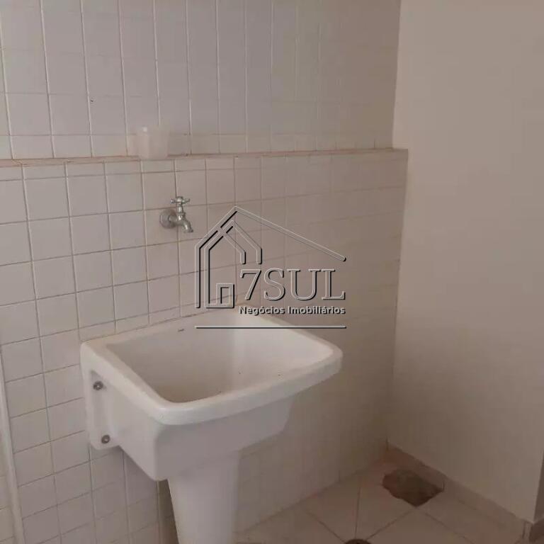 Casa, 4 quartos, 240 m² - Foto 16