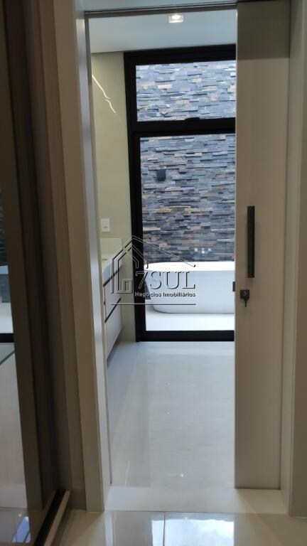 Casa, 3 quartos, 228 m² - Foto 17