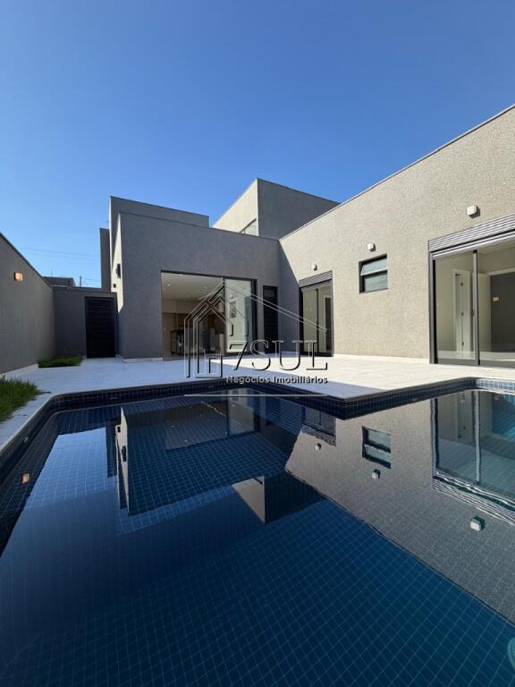 Casa, 3 quartos, 228 m² - Foto 33