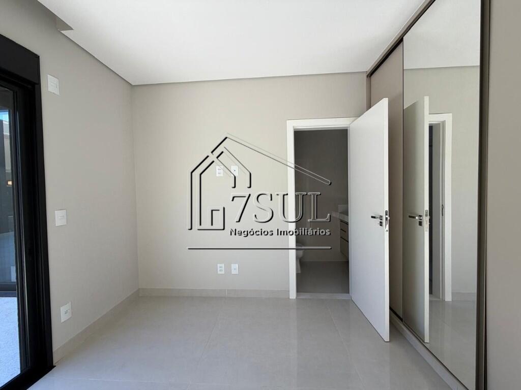 Casa, 3 quartos, 228 m² - Foto 36