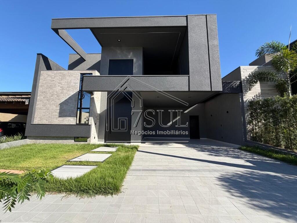 Casa, 3 quartos, 228 m² - Foto 1