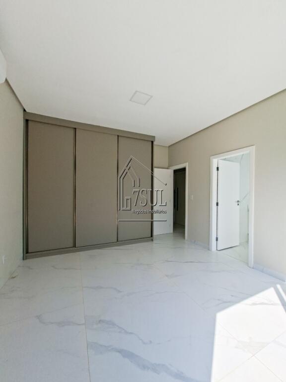Casa, 4 quartos, 458 m² - Foto 24