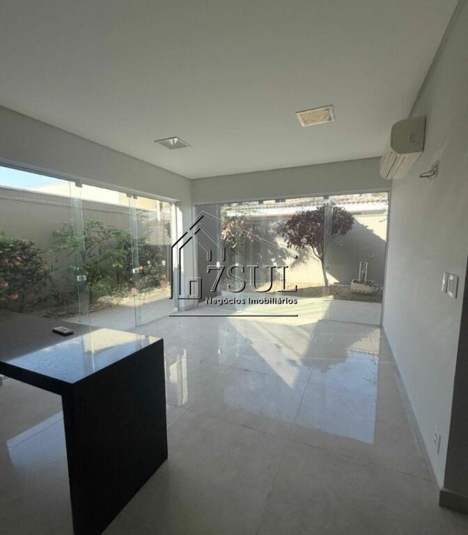Casa, 3 quartos, 249 m² - Foto 19