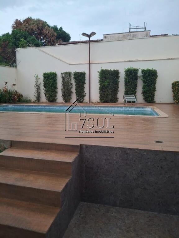 Casa, 4 quartos, 380 m² - Foto 3