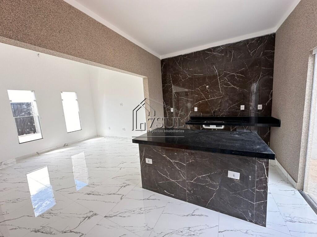 Casa, 3 quartos, 80 m² - Foto 1