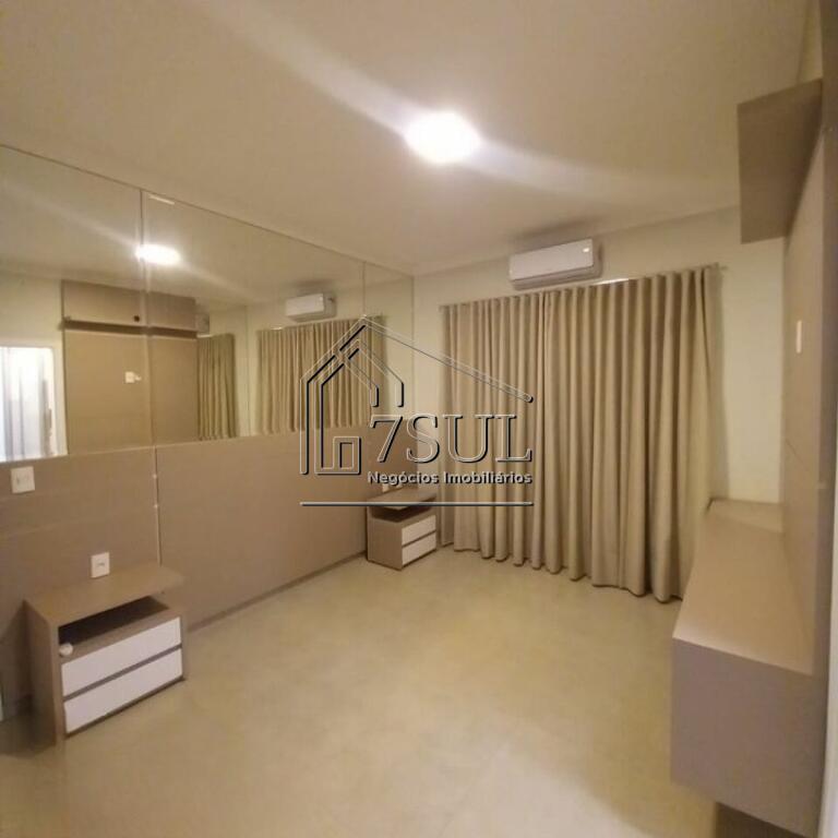 Casa, 3 quartos, 211 m² - Foto 10