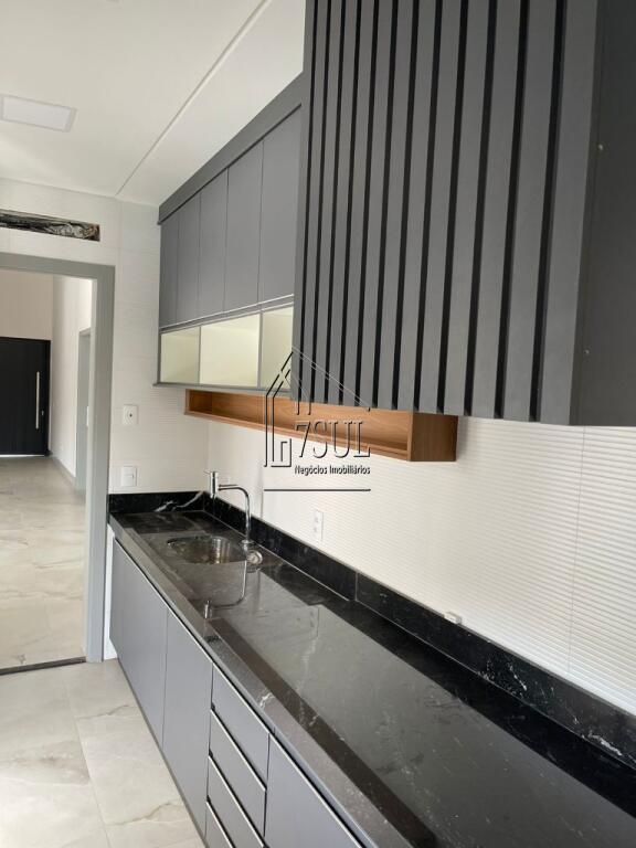 Casa, 3 quartos, 280 m² - Foto 6