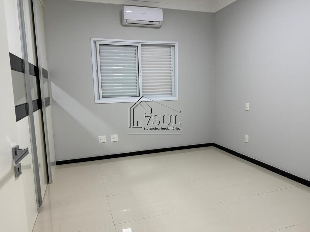 Casa, 4 quartos, 338 m² - Foto 13