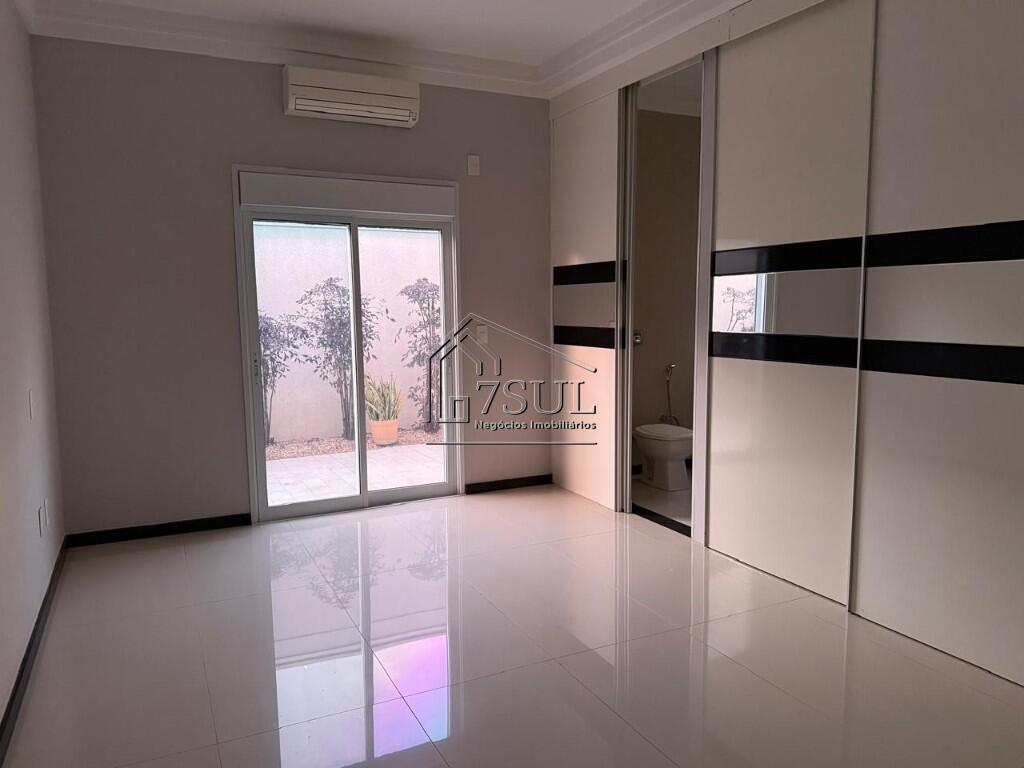 Casa, 4 quartos, 338 m² - Foto 17