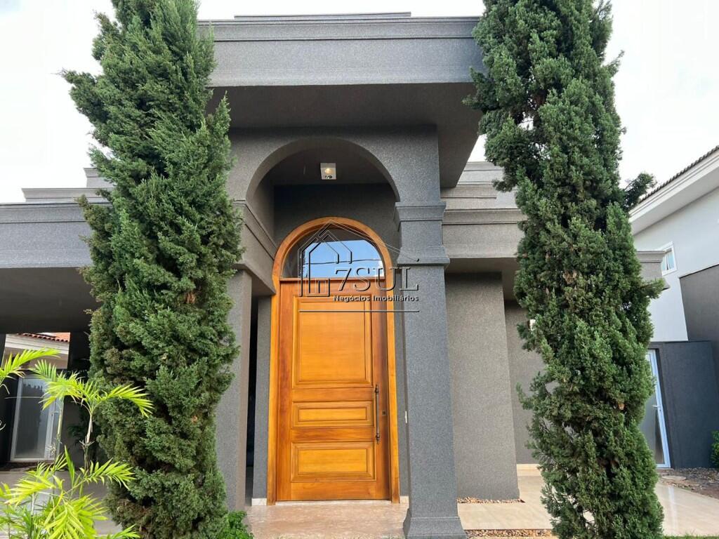 Casa, 3 quartos, 300 m² - Foto 1